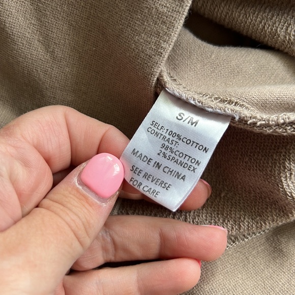 Wishlist tan sweatshirt - Picture 10 of 13